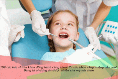 Làm sao để bé thay răng đẹp khi mọc răng vĩnh viễn