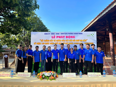 Chi Đoàn Trường Mầm non Tuổi Xanh hưởng ứng Lễ phát động “Tết trồng và chăm sóc cây đời đời nhớ ơn Bác”